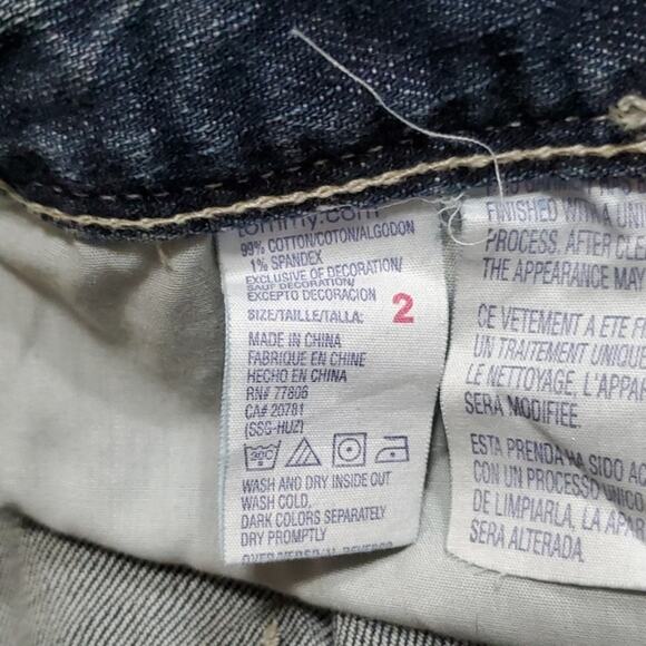 Tommy Hilfiger Missy Denim Shorts - Picture 3 of 3